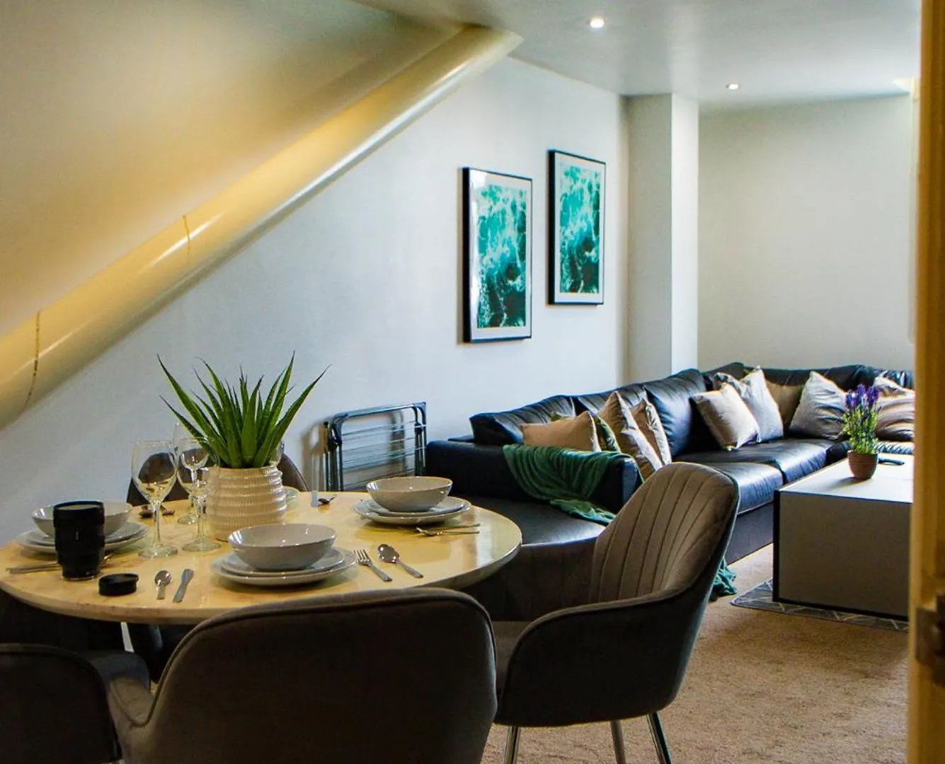 Apartamento Firdaus Westgate 9 Huddersfield